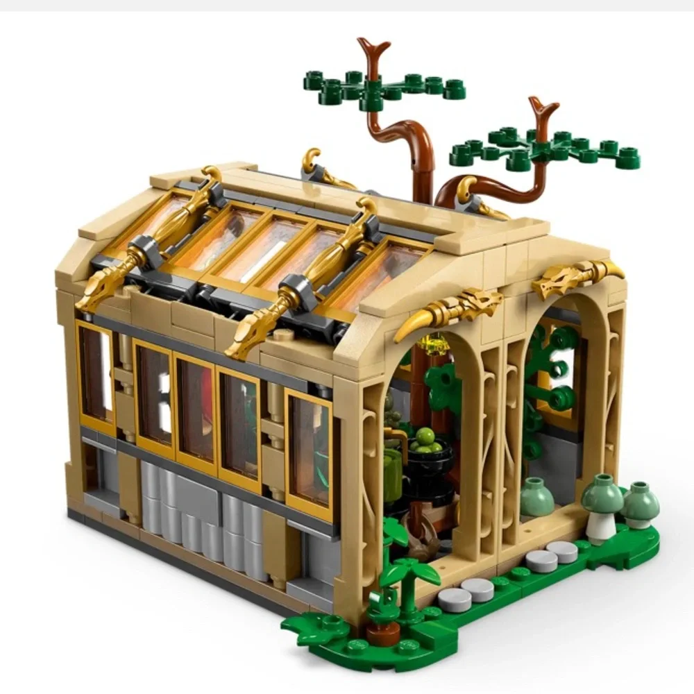 LEGO Harry Potter Hogwarts Castle: Herbology Class 76445 NEW in Sealed Box - Picture 3 of 7